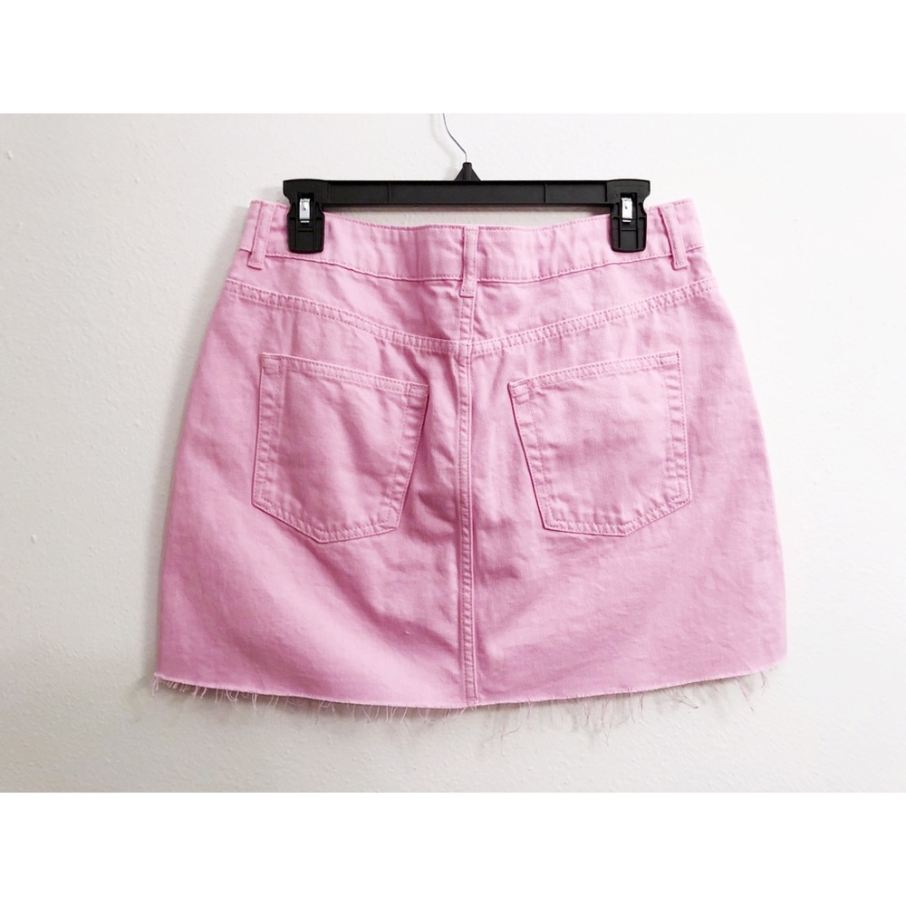 NWOT pink mini skirt